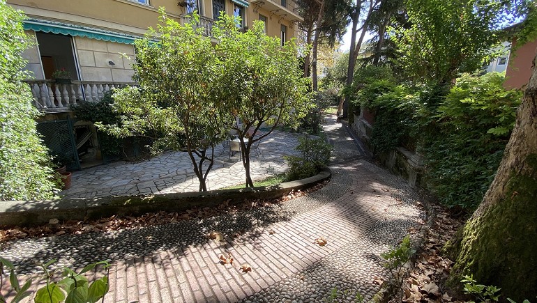 appartamenti con giardino in vendita zona Albaro a Genova