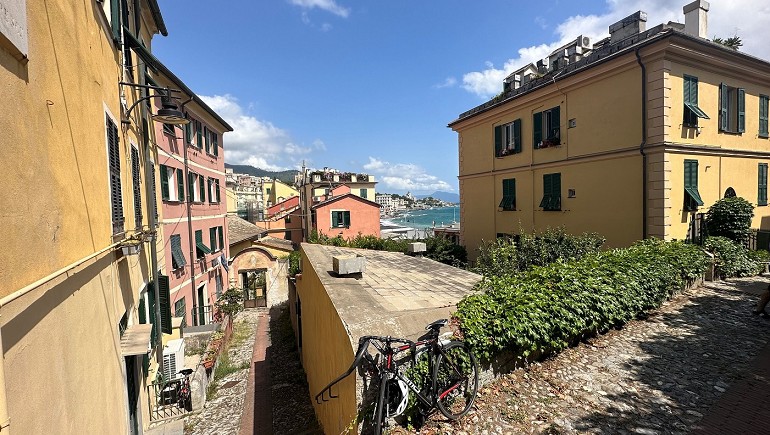 Appartamenti in vendita in zona Sturla, Genova