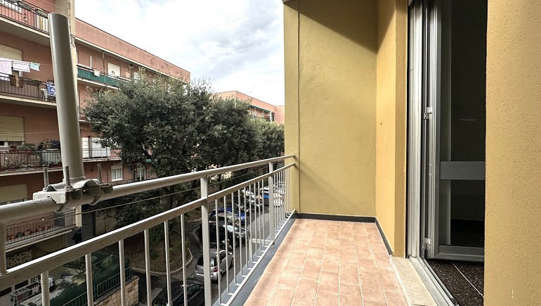 Vendesi appartamento Genova via dell'ombra 